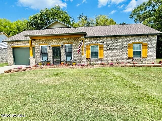 1st image of 258 Carl Dr