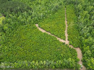 421 Riverneck Rd, Columbia, NC 27925