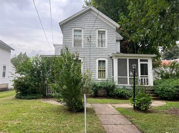 221 Park Ave, Oneida, NY 13421