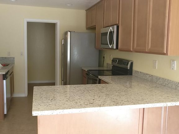 Remodeled Kitchen with new Cabinets, Granite