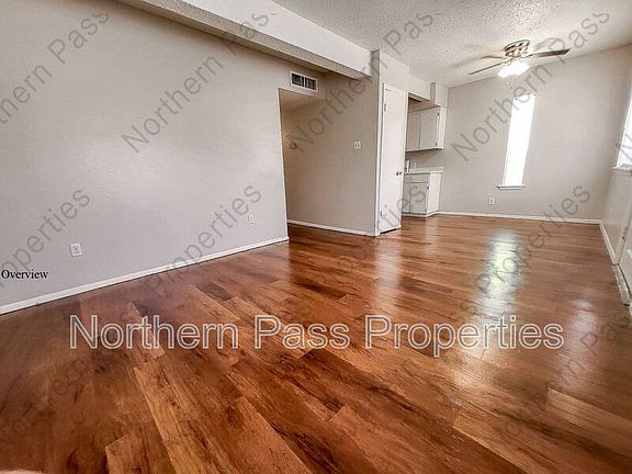 2nd image of 5209 Carousel Dr #R-6