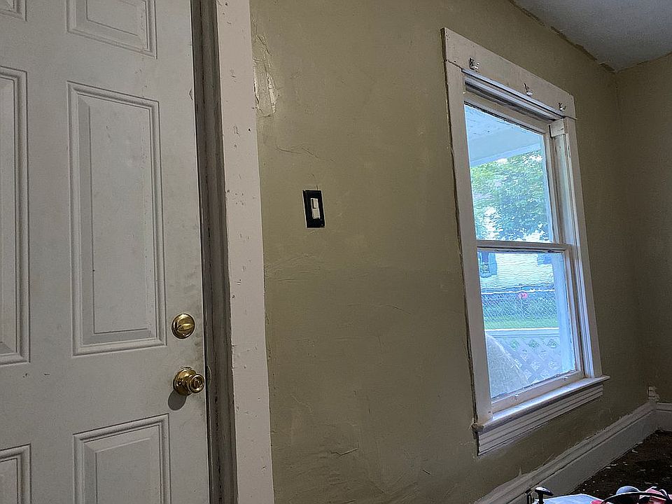 1st image of 1309 Sinclair Ave #2