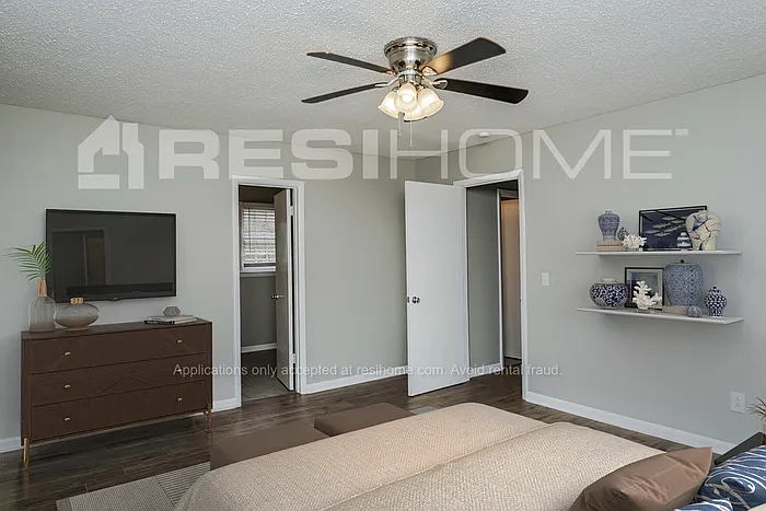 126 Greenwood Cir — Photo 6
