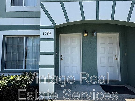 2nd image of 1324 Kelridge Pl