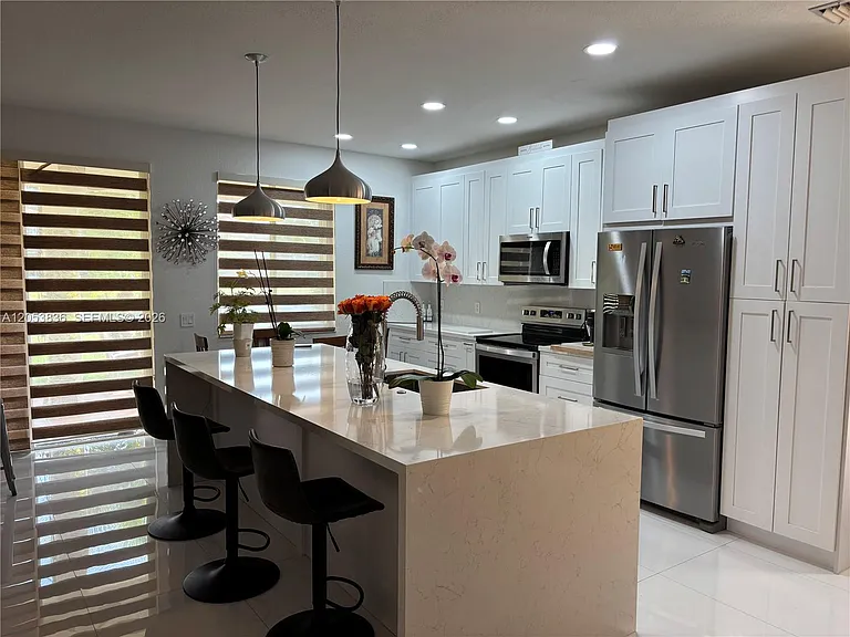 1362 Canary Island Dr — Photo 6