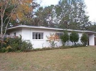 150 Adkinson Dr, Crestview, FL 32536