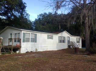 1098 Hendrix St NE, Townsend, GA 31331