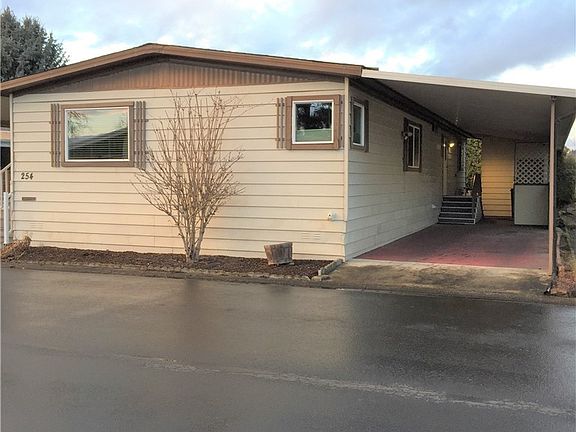 2nd image of 3611 I St NE Unit 254