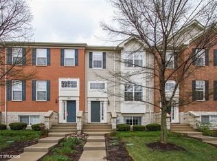 215 Jackson St, Gilberts, IL 60136