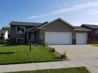 831 3rd St NE, Byron, MN 55920