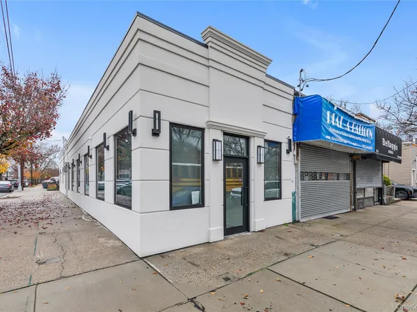 1527 149th Street, Whitestone, NY 11357