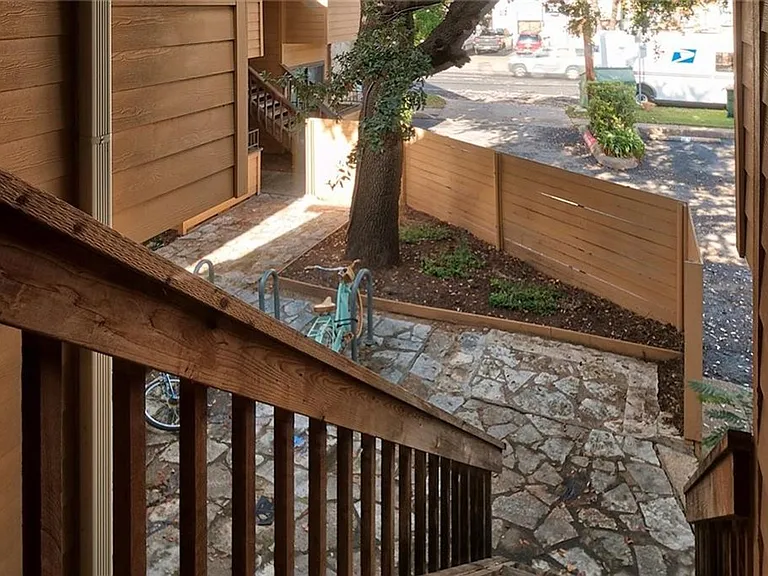 2714 Nueces St #203 — Photo 7