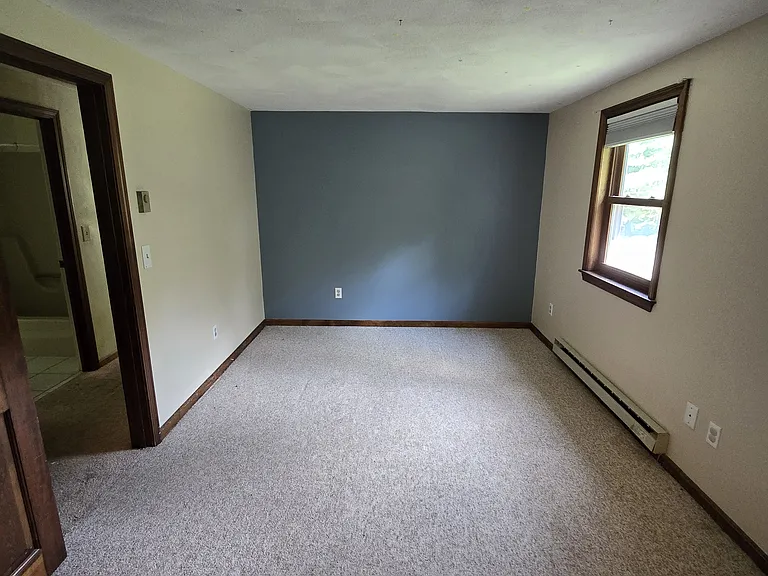 35 N Lowell Rd — Photo 16