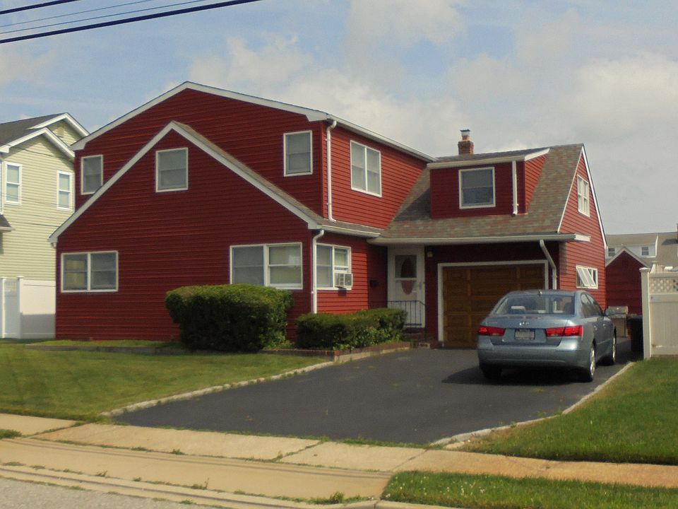 1st image of 33 Jefferson Pl