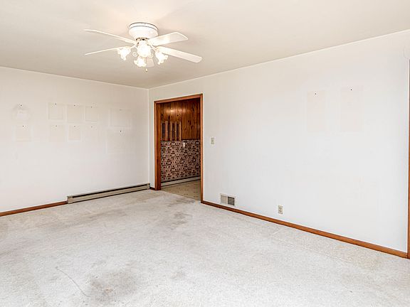 2nd image of 2303 S Country Club Dr