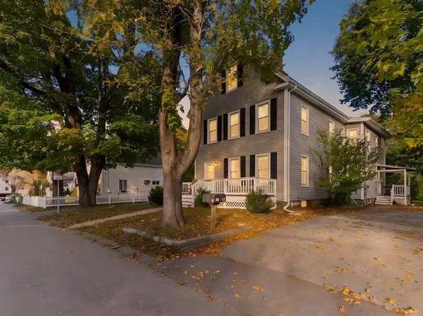 17 Alpine Pl, Franklin, MA 02038