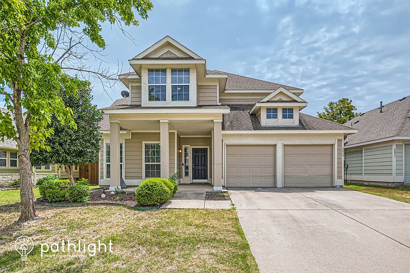 1st image of 9853 Old Field Dr