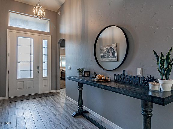 2nd image of 3800 Reservation Dr