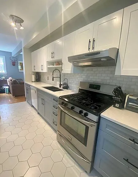 101 Allen St W — Photo 7