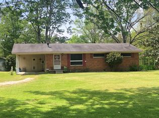 417 N Strong St, Derma, MS 38839
