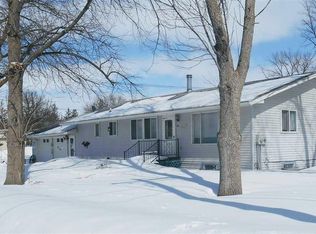 136 1st St NW, Winnebago, MN 56098
