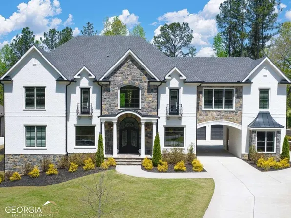 312 Traditions Ct, Alpharetta, GA 30004