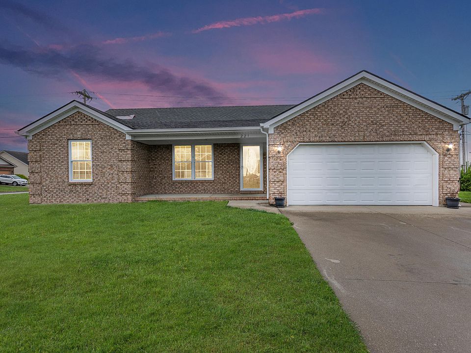 1st image of 221 Ware Blvd