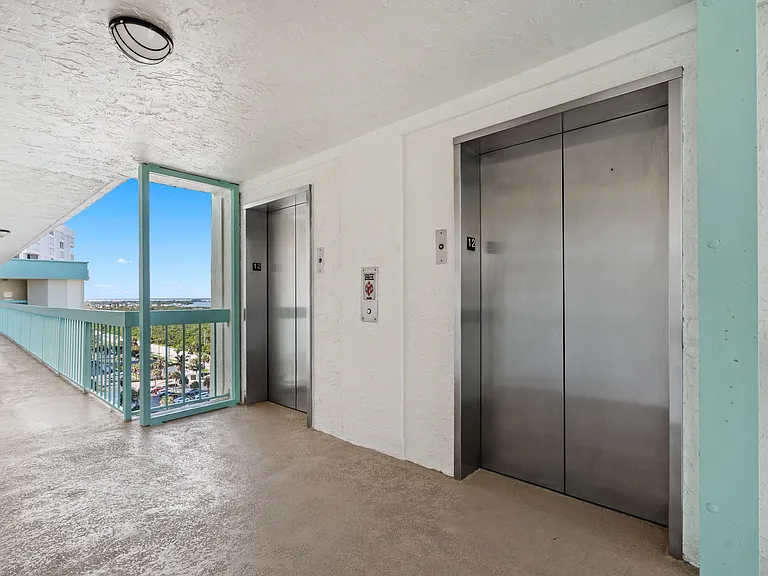 9940 S Ocean Dr #1207 — Photo 35
