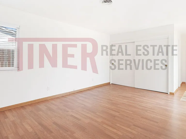 3413 Windsor Dr — Photo 18