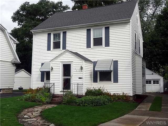 1st image of 13 Cayuga Ave