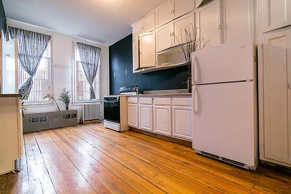 Rented by Nooklyn NYC LLC | media 6