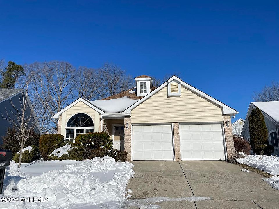 1st image of 1586 Crimson Road