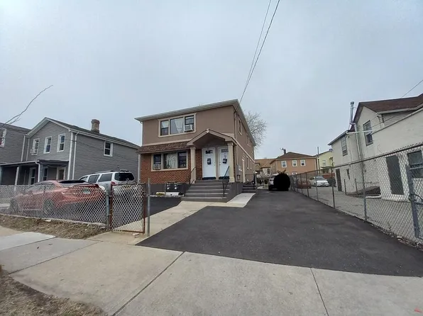 13 Clinton Ave, Inwood, NY 11096