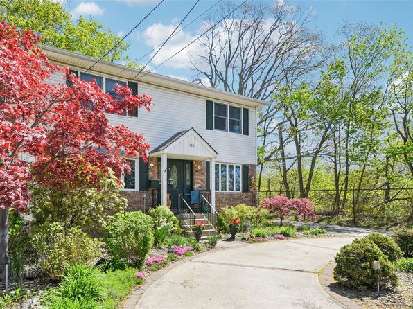 106 Catlin Place, Hewlett, NY 11557
