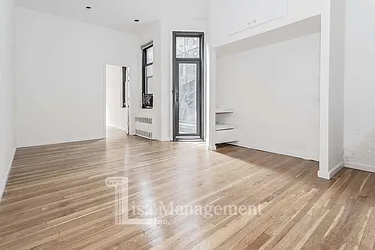 Rented by Lisa Management Inc