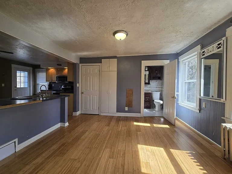 14 Chestnut Ave #2 — Photo 15
