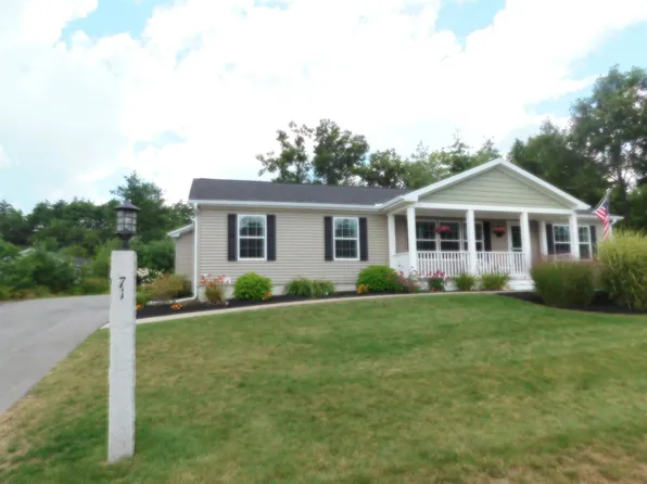 71 Country Way, North Berwick, ME 03906