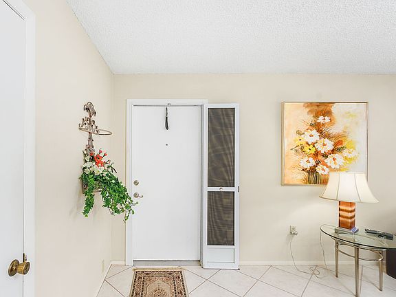 2nd image of 3358 N Key Dr Unit 1-6