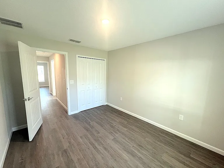 32 Postman Ln — Photo 30