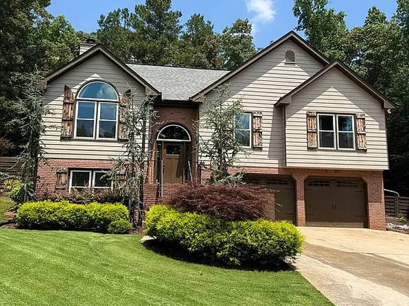 5609 J J Lott Rd, Braselton, GA 30517