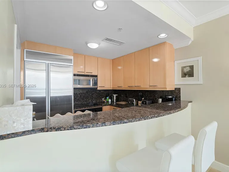 3350 SW 27th Ave #1003 — Photo 9