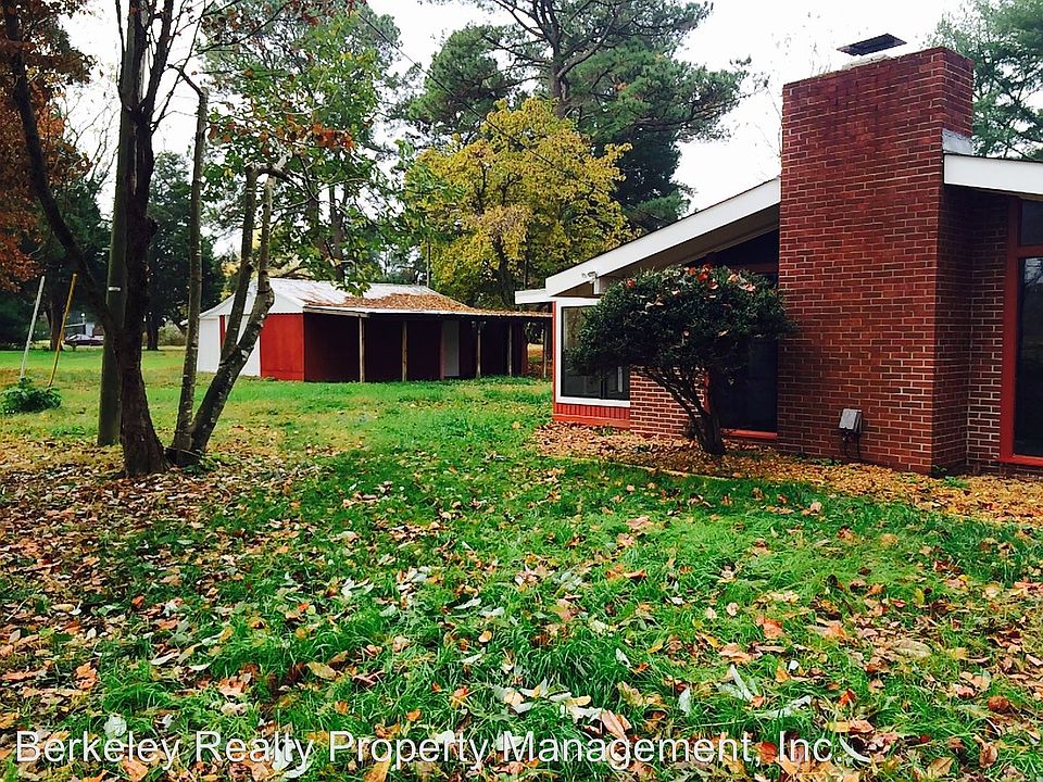 2nd image of 7727 Richmond Rd