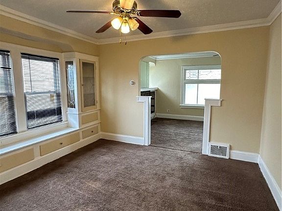 3rd image of 3892 E 153rd St
