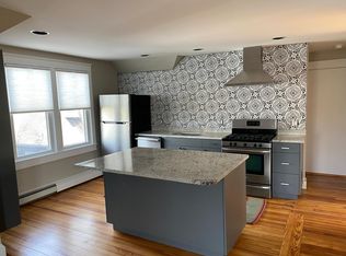 89 Irving Ave, Providence, RI 02906