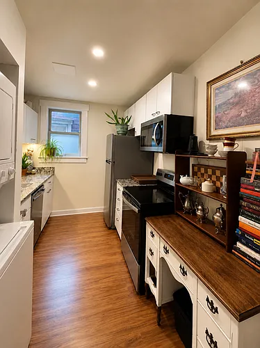 38 Hess St #B Photo 1