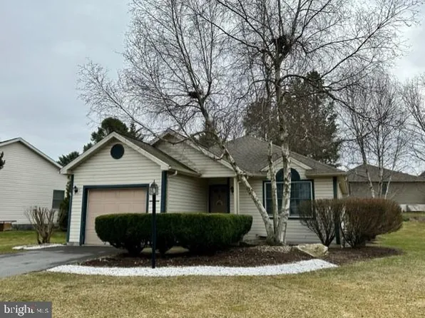 3022 Sheffield Dr, State College, PA 16801