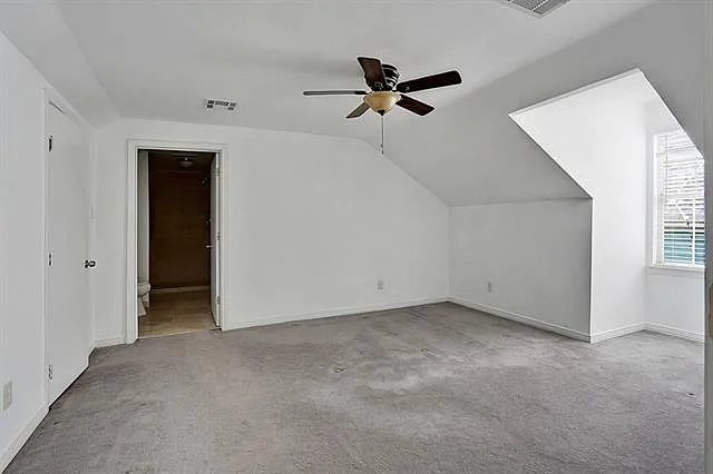 841 Washington Ave — Photo 13