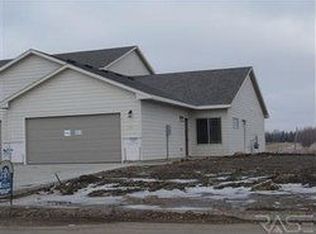 6817 S Tomar Rd, Sioux Falls, SD 57108