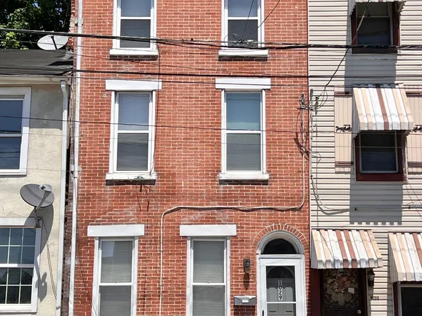 1029 Lancaster Ave, Wilmington, DE 19805