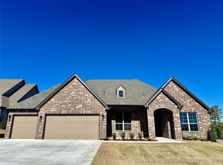 14309 E 95th St N, Owasso, OK 74055